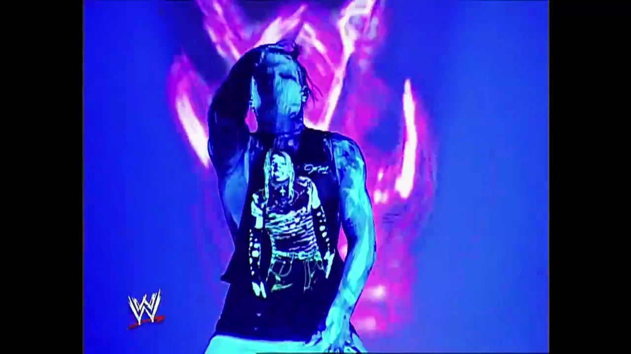 11.11.2002 WWE RAW Jeff Hardy vs Lance Storm