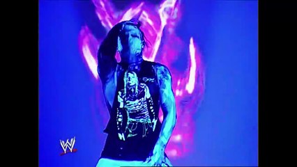 11.11.2002 WWE RAW Jeff Hardy vs Lance Storm