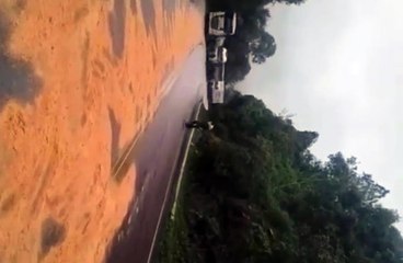 BR-470 é totalmente interditada em dois trechos após acidentes