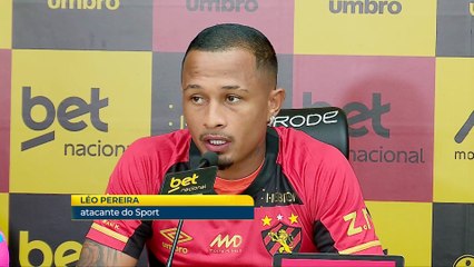 atacante promete melhora após erro em estreia por clube gigante: 'sei que não posso errar um gol desse'