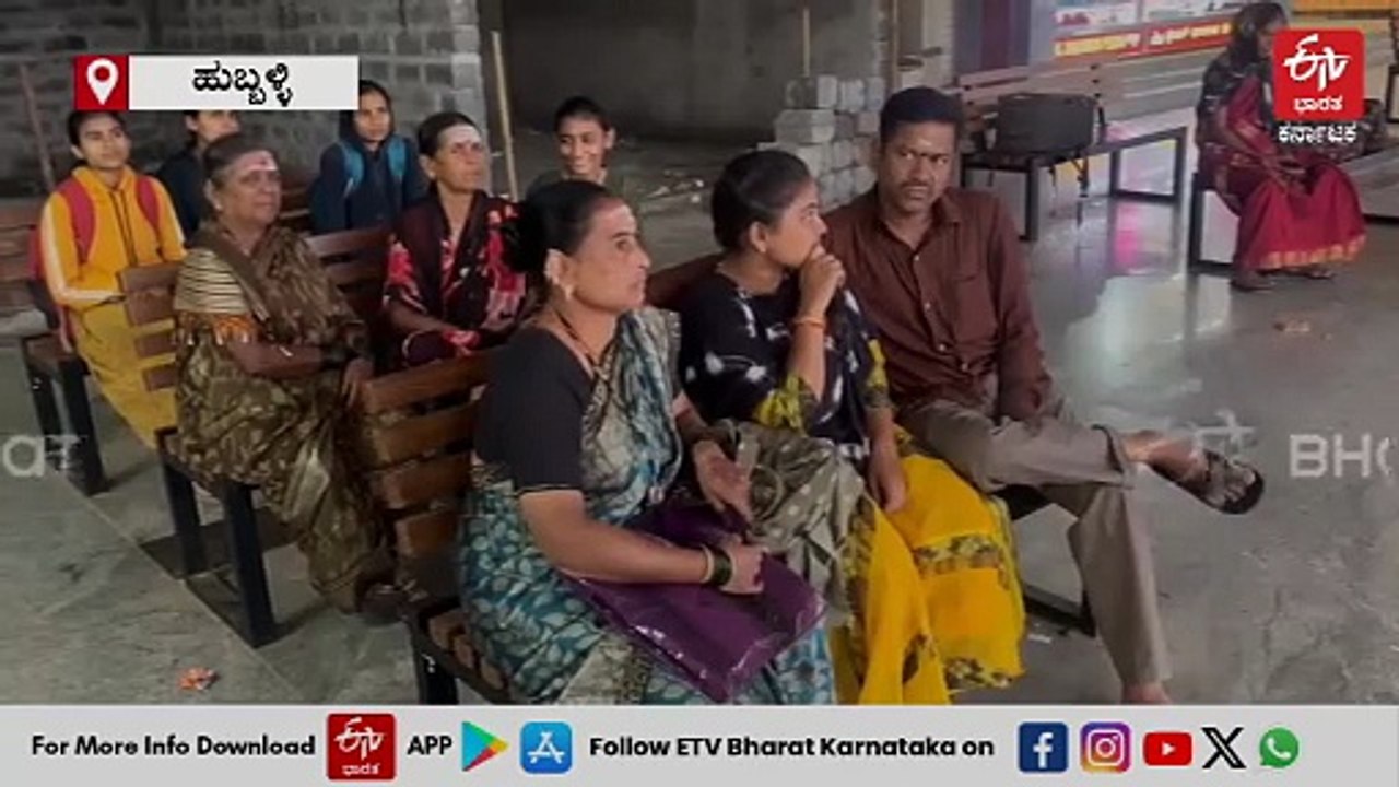 ಸಾರಿಗೆ ನೌಕರರ ಮುಷ್ಕರ: ಬಸ್ ಇಲ್ಲದೇ ಪ್ರಯಾಣಿಕರ ಪರದಾಟ, ಖುದ್ದು ಬಸ್ ವ್ಯವಸ್ಥೆ ‌ಕಲ್ಪಿಸಿದ ವಾಯುವ್ಯ ಸಾರಿಗೆ ಎಂಡಿ