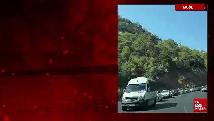 ethiye-Ölüdeniz yolunda kilometrelerce araç kuyruğu oluştu