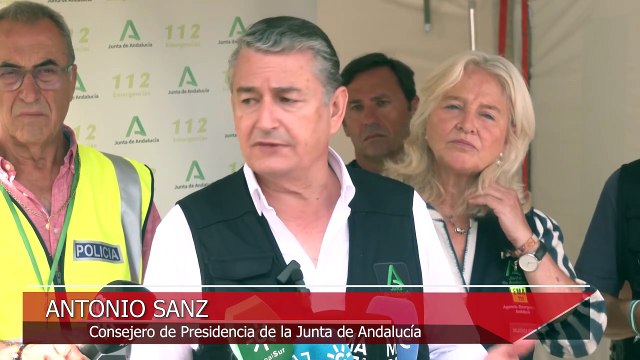 Siguen sin control los incendios de Tarifa y A Coruña mientras se incrementan los efectivos