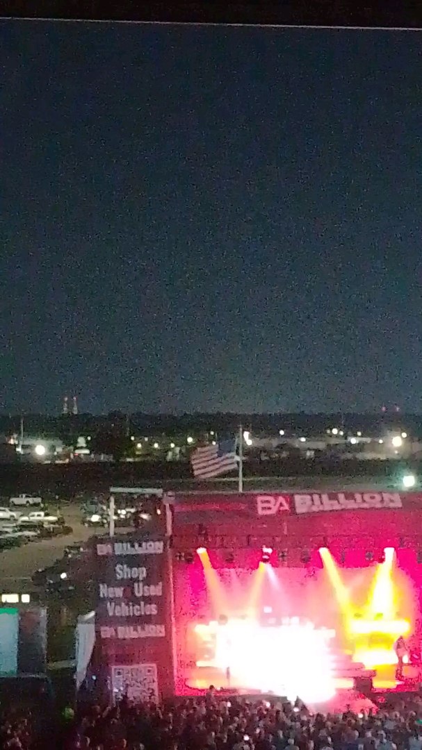 ⁣Tesla Full Performance