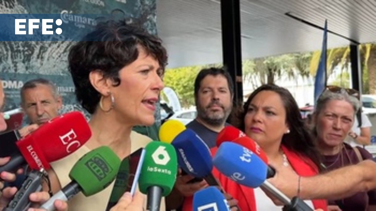 Elma Saiz afirma que no habrá "excepcionalidad" en el reparto de menores migrantes