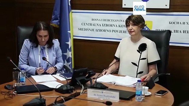 Autoridades eleitorais retiram a presidência ao líder sérvio da Bósnia, Milorad Dodik, após proibição judicial