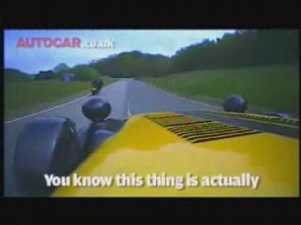 Caterham R500 vs Ducati Hypermotard 1100 S