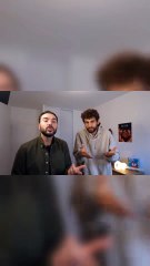 Ils volent une gondole à Venise...