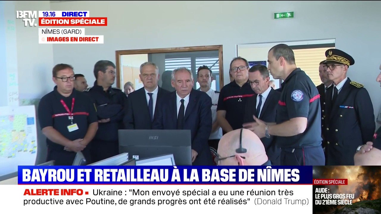 Incendie dans l'Aude: François Bayrou et Bruno Retailleau échangent avec les sapeurs-pompiers au poste de commandement de Nîmes