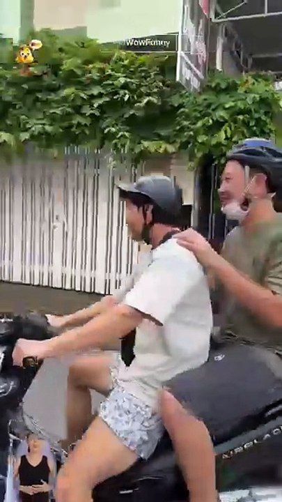 Les petits malins en moto