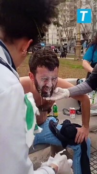 Corridas, disturbios y gases lacrimógenos en la marcha de jubilados en el Congreso