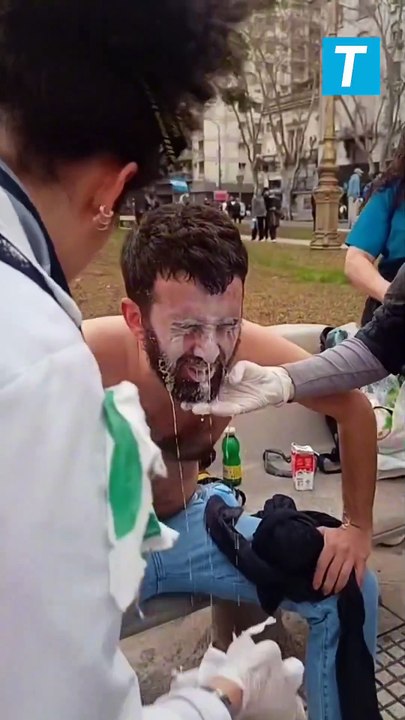 Corridas, disturbios y gases lacrimógenos en la marcha de jubilados en el Congreso