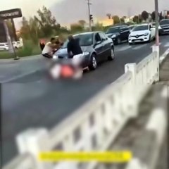 Çarptığı kadını ezerek kaçmaya çalıştı