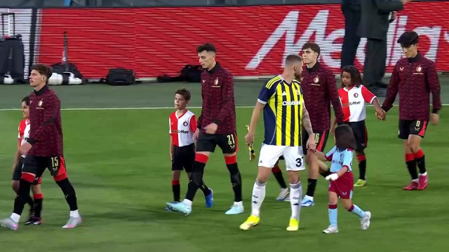Feyenoord'a mağlup olan temsilcimiz Fenerbahçe, turu Kadıköy'e bıraktı. 🟡🔵 Feyenoord 2-1 Fenerbahçe (Maçın Geniş Özeti)