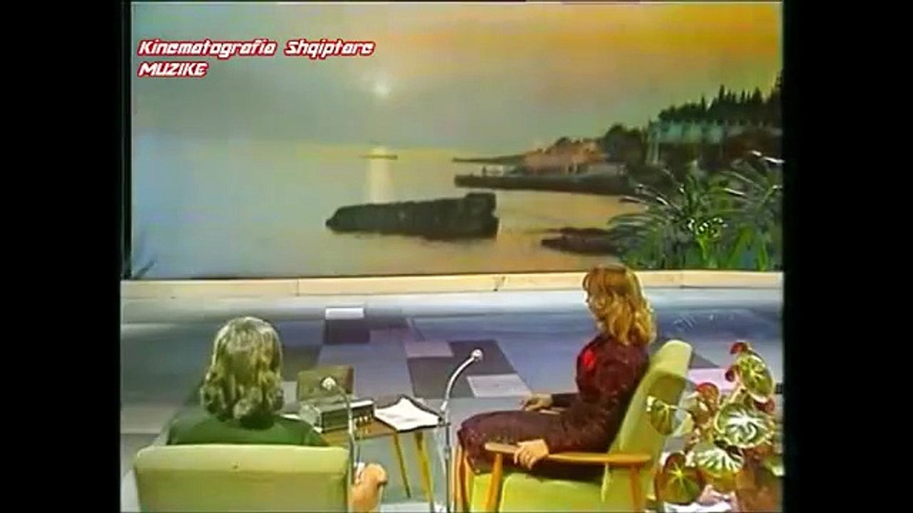 ZERA TE ARTE, KENGETARE TE HARRUAR | PAVLINA NIKA