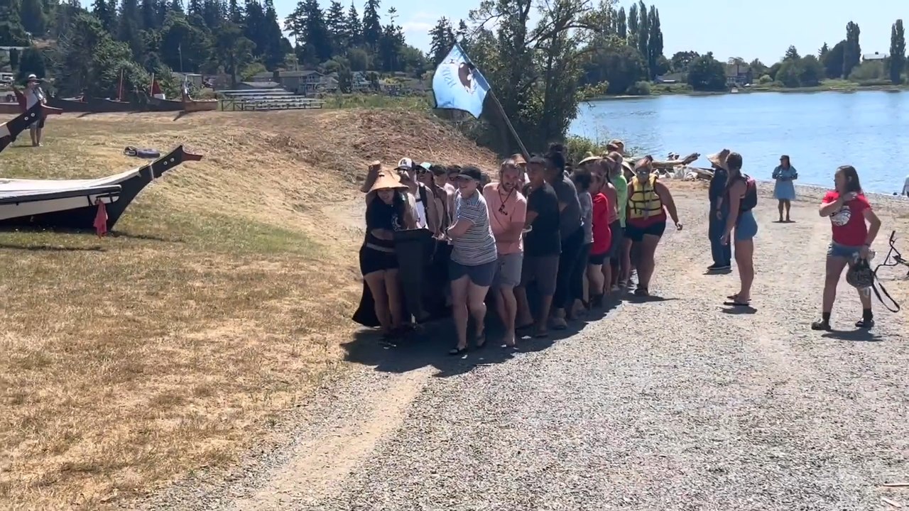 Canoe Family - Canoe Journey. on TCTV