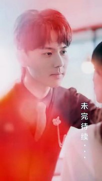 Three years later, he meets his former school sweetheart, Yan Chuxing, and discovers their love is still there. He forces her down, eager to have her all to himself. This time, he'll never miss out, transforming those lost years into a heart full of love.