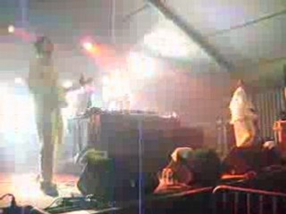 Black Castle a l'herbe en Zic & Mash Up SOund