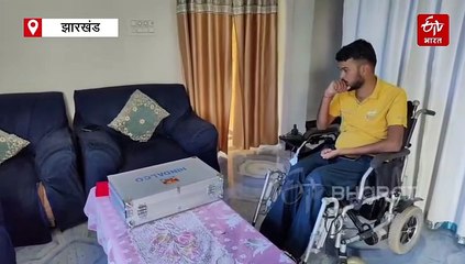 दुर्घटना ने बनाया दिव्यांग तो हौसले ने सपनों को दी उड़ान! जानें, सुमन प्रजापति की कहानी