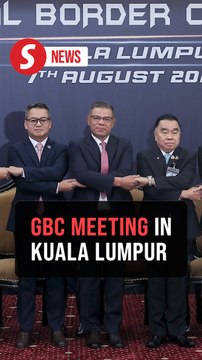 Thai-Cambodian delegations arrive for extraordinary meeting of GBC