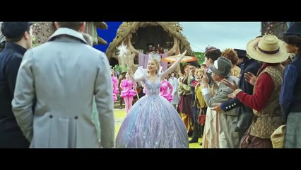 Wicked: For Good | Featurette: First Look