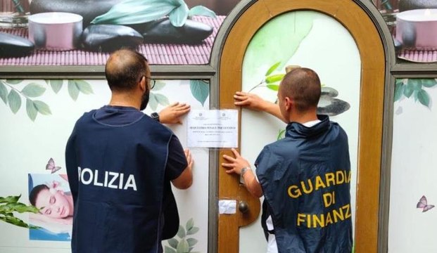 Sigilli a tre centri massaggi: lavoratrici clandestine e 400mila euro in nero (07.08.25)