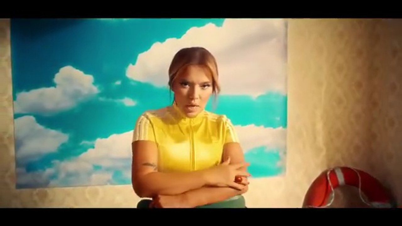 Sefo, Demet Akalın - Yerinde Dur (Official Video)