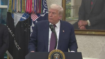 Trump DESTROYS Colbert with a SAVAGE One-Liner