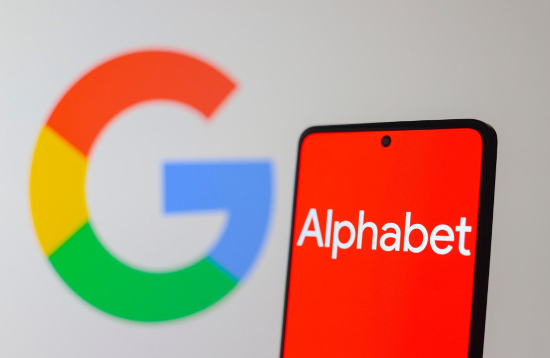 Ex-Google executive: AI will NOT create new jobs and even CEOs are at risk of displacement