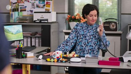 Die Rosenheim-Cops (566) Staffel 24 Folge 12 - Spieglein, Spieglein