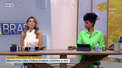 Multidão ignora PM e avança sobre carga roubada no Rio