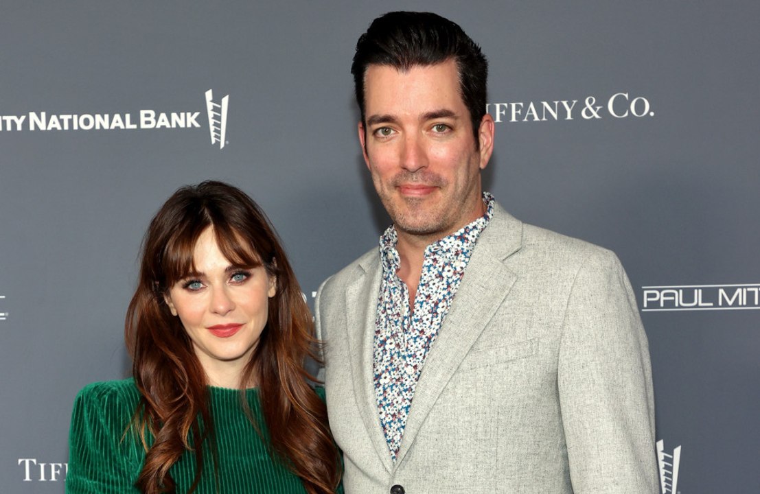 Jonathan Scott and Zooey Deschanel are having '...