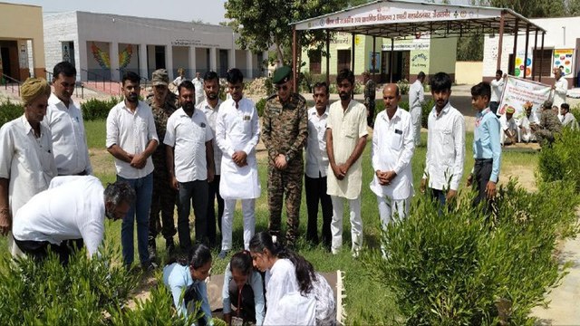 Video: 128 ईटीएफ के सहयोग से 500 पौधे रोपे, 1000 का वितरण