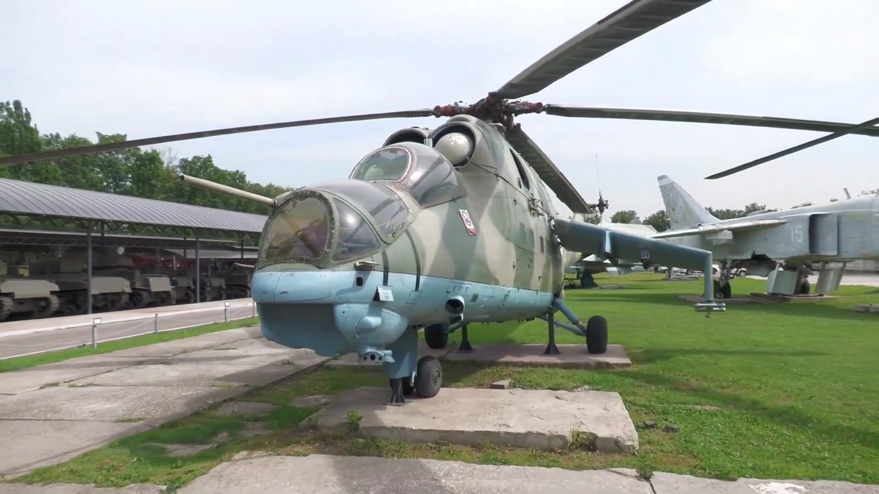 [RU] Moscow: Walking Tour [Vadim Zadorozhny Museum of Technology / Panasonic HC-X1600]