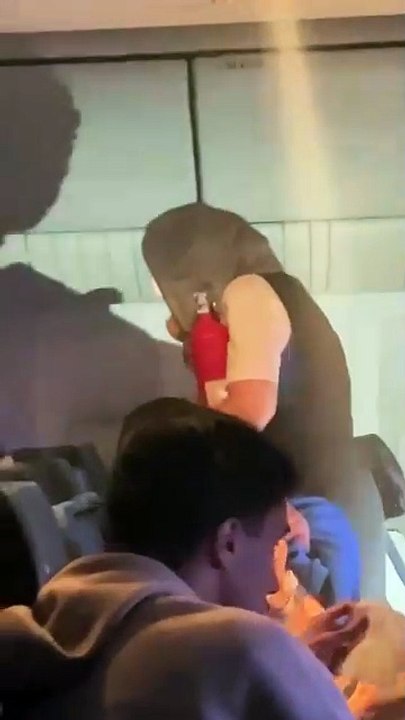 Avião