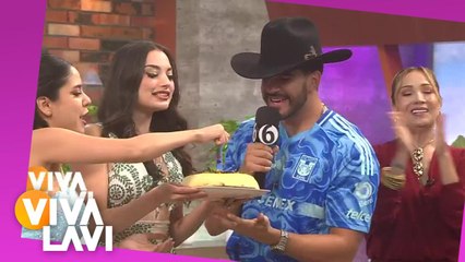 César Quezada celebra su cumpleaños en Vivalavi
