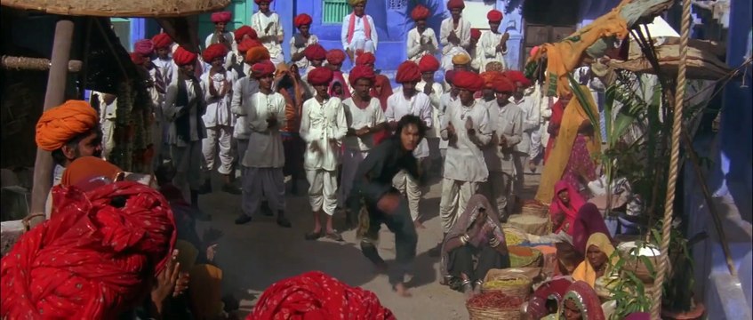 Ormanda kral olan yetim bir çocuğun hikâyesi Macera filmi Filmleri Türkçe Dublaj