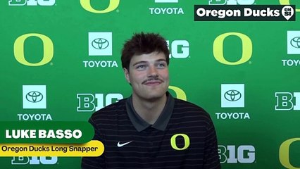 Oregon ducks long snapper Luke Basso discusses his connection with the kickers and the holders