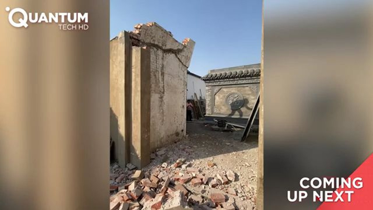 Villagers Turn OLD YARD Into Traditional CHINESE GARDEN | Start to Finish