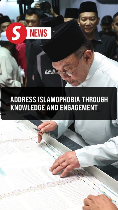 Anwar launches 30th translation of Quran in Russian