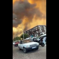Yangın, Mehmet Akif Ersoy Hastanesine yaklaştı