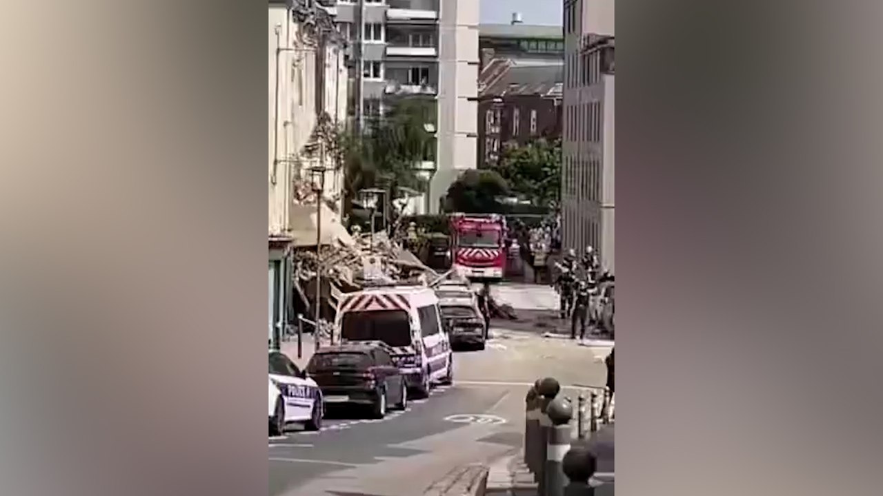 Amiens : un ancien hôtel s’effondre en plein centre-ville