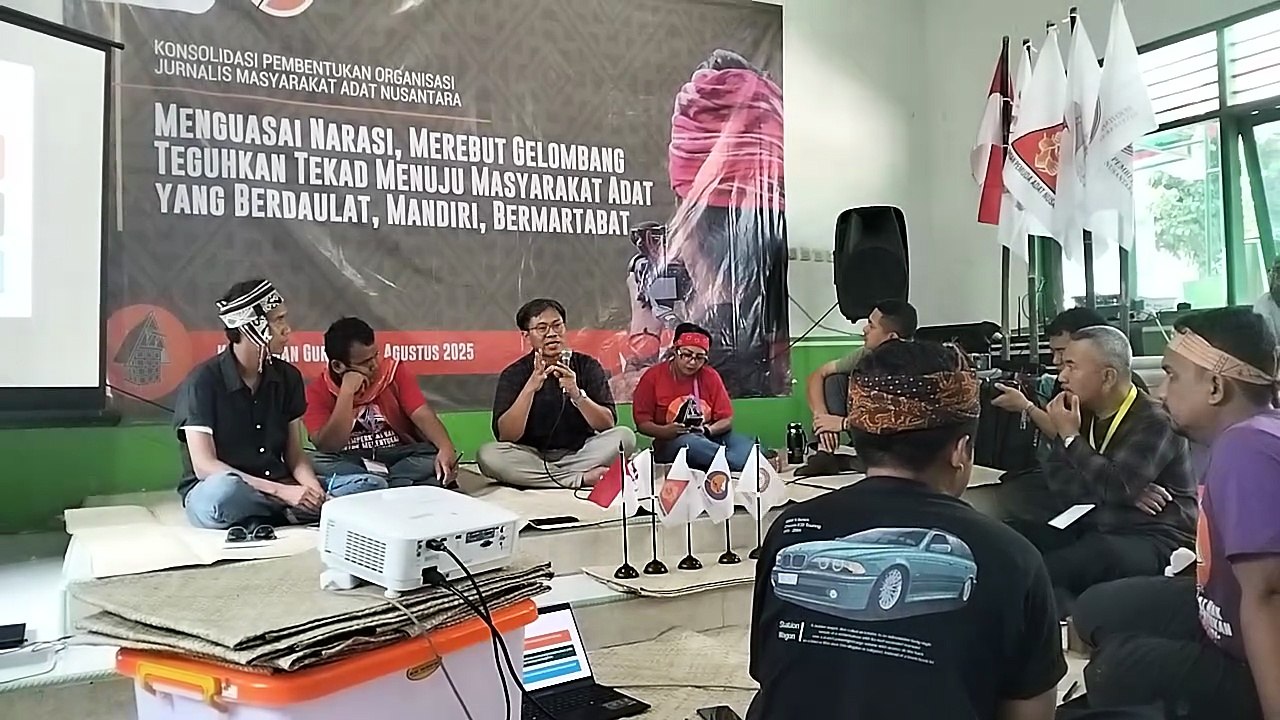 Pembentukan Organisasi Jurnalis Masyarakat Adat