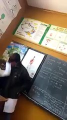 Controversia en el ámbito docente 📚