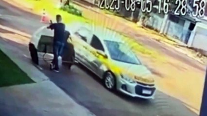 VÍDEO: Aluna invade autoescola com o carro ao tentar fazer baliza