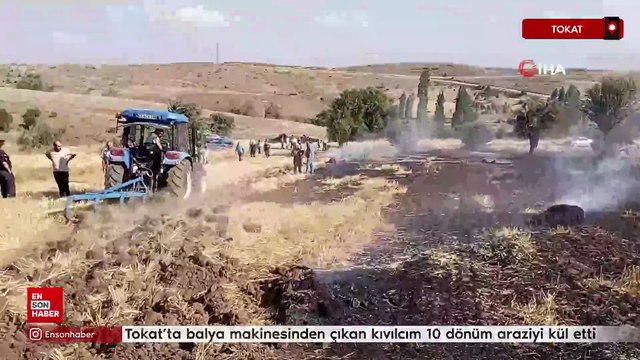 Tokat’ta balya makinesinden çıkan kıvılcım 10 dönüm araziyi kül etti