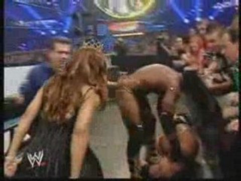 Survivor Series 2006 - Batista vs King Booker - wwe(1)