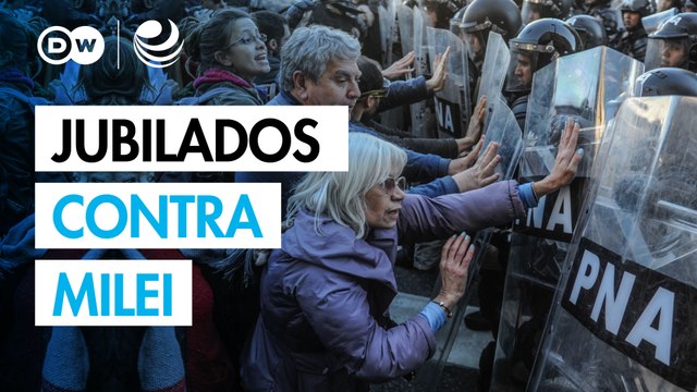 Jubilados protestan contra veto de Milei