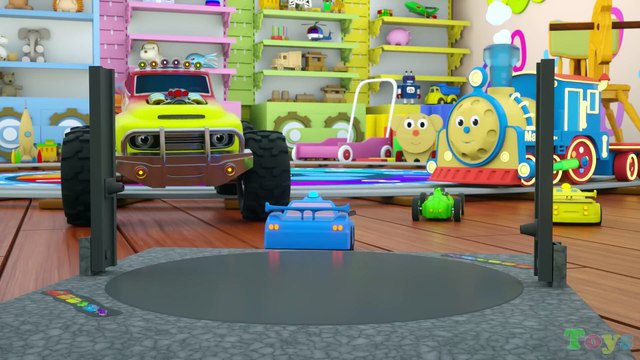 Learn Colors and Race Cars with Max, Bill and Pete the Truck - TOYS (Colors and Toys for Toddlers)