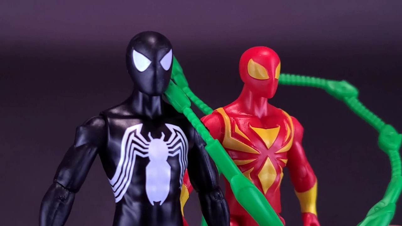 Hasbro Marvel Spider-Man Epic World of Action VenomVersus Iron Spider Review